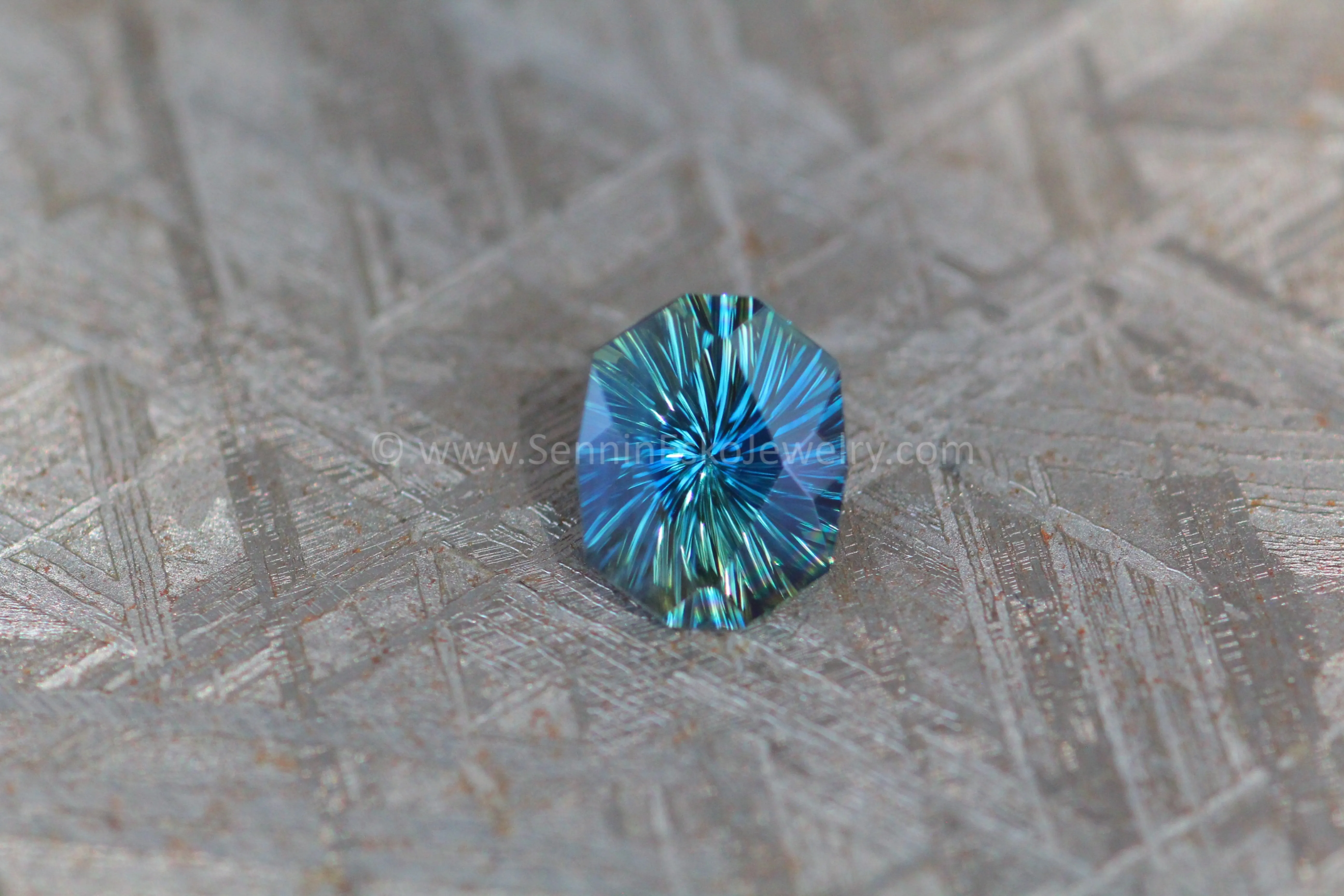 1 Carat Neon Blue/Green Sapphire Decagonal Cushion - 7x5.8mm, Fantasy Cut