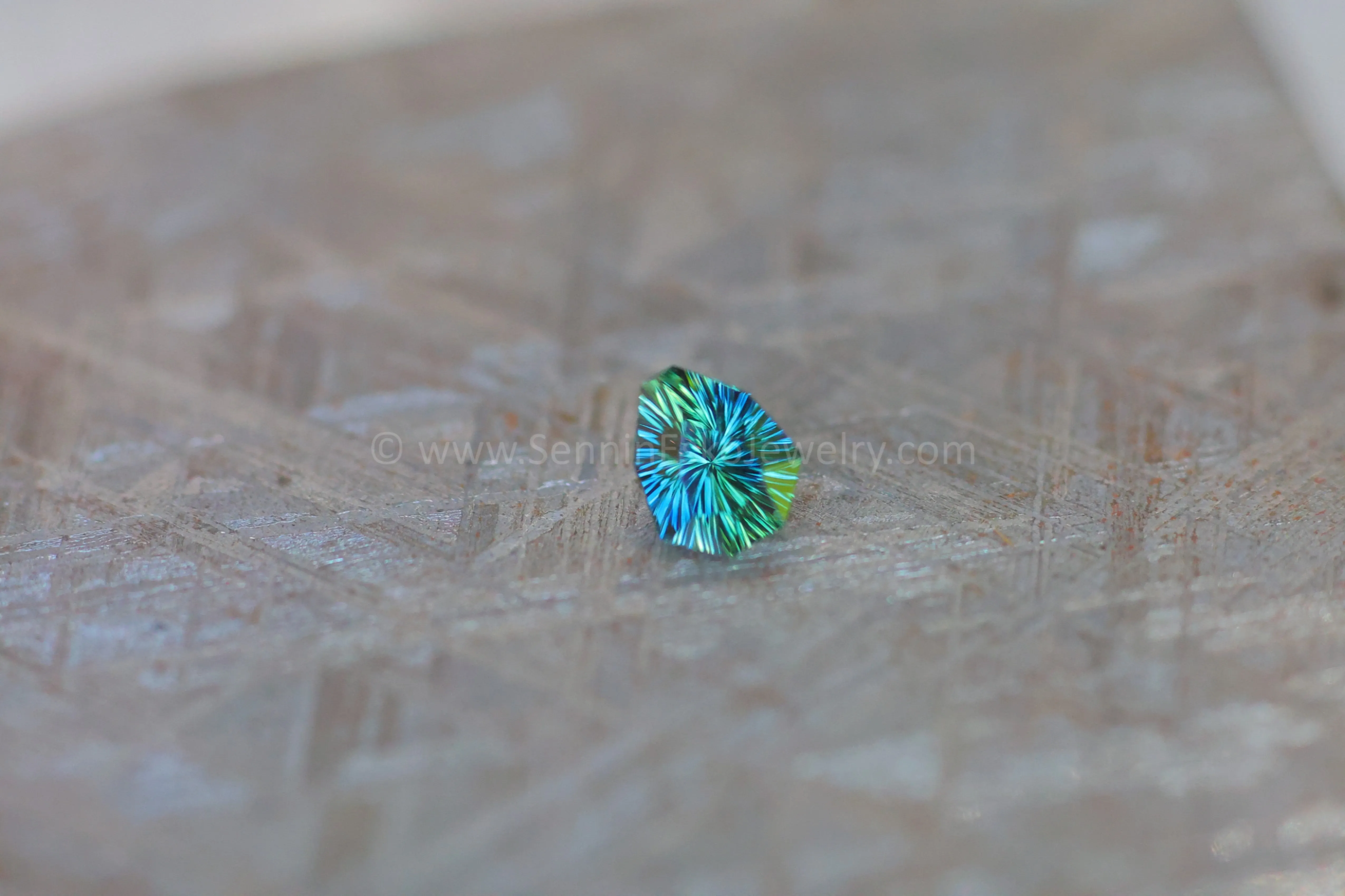 1.3ct Parti Green/Blue Sapphire Arrowhead - 7.2x6.1mm - Galaxy Cut