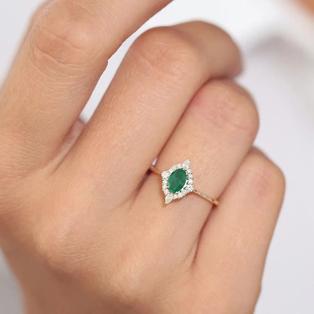 14k Oval Emerald and Diamond Bellarina Ring