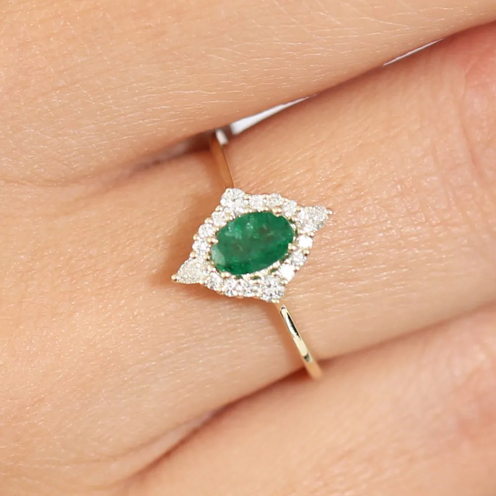 14k Oval Emerald and Diamond Bellarina Ring