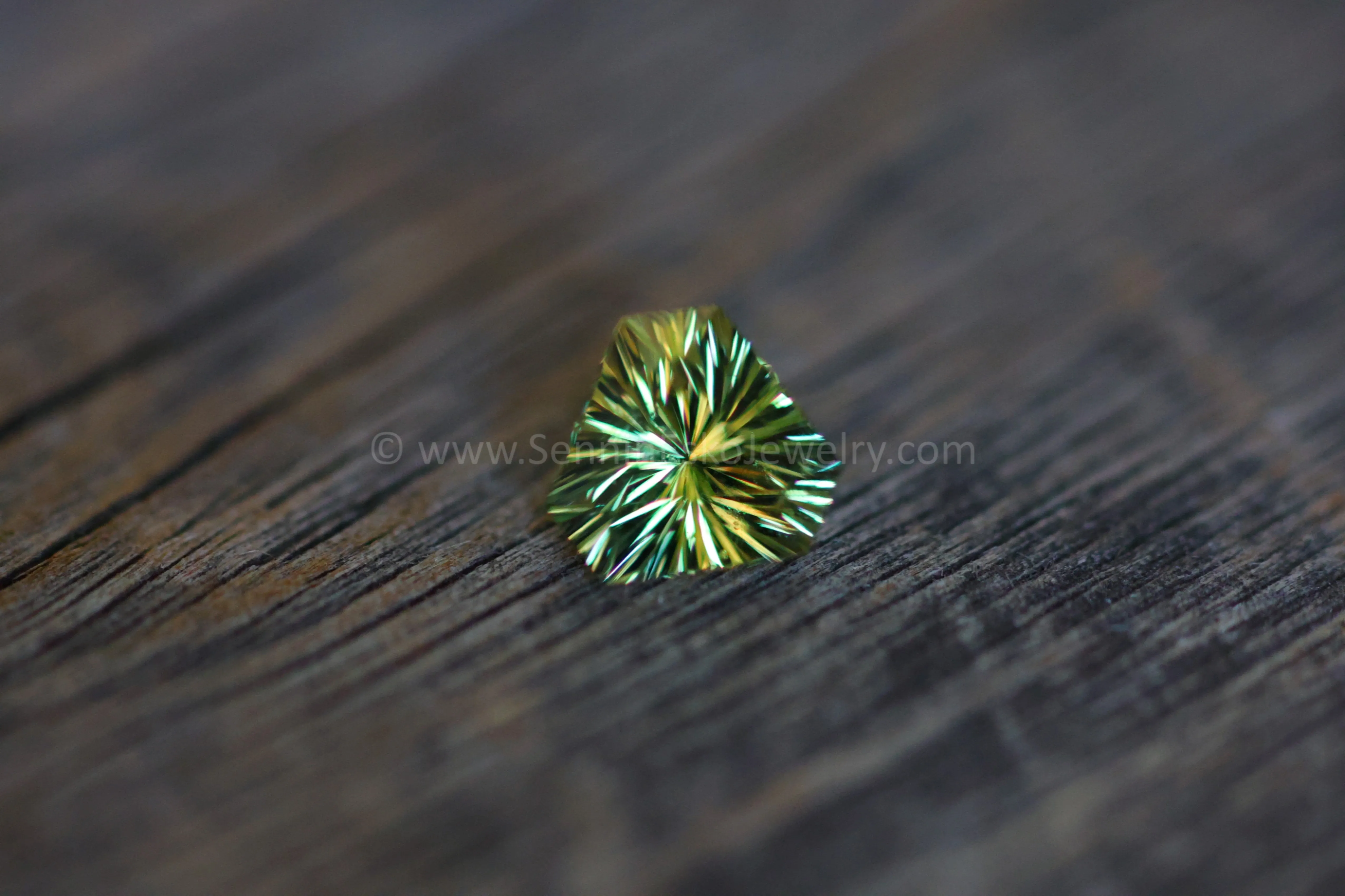 1.5 Carat Yellow/Green Sapphire Triangle - 6.5x7.4mm - Galaxy Cut