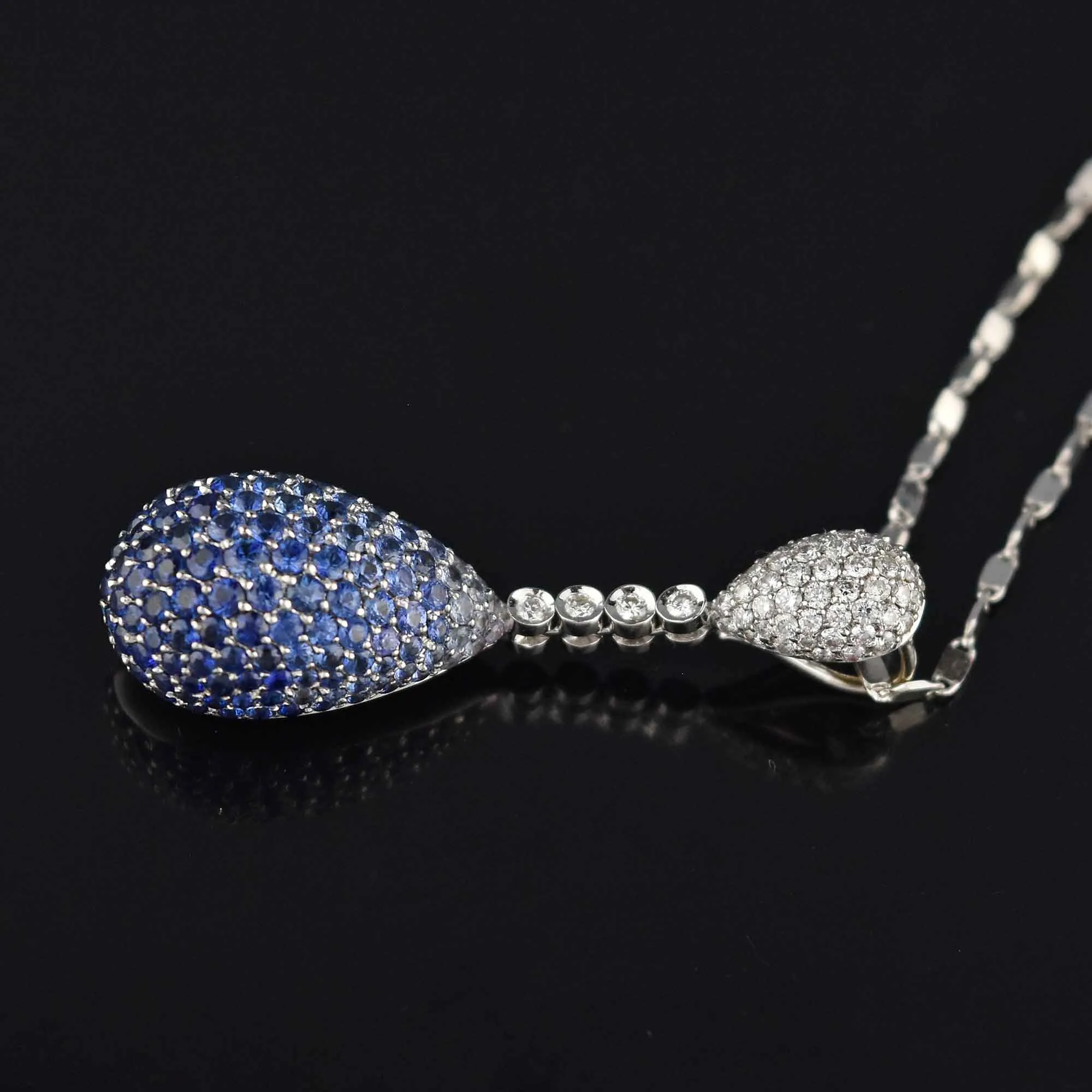 18K White Gold Sapphire Diamond Pendant Necklace