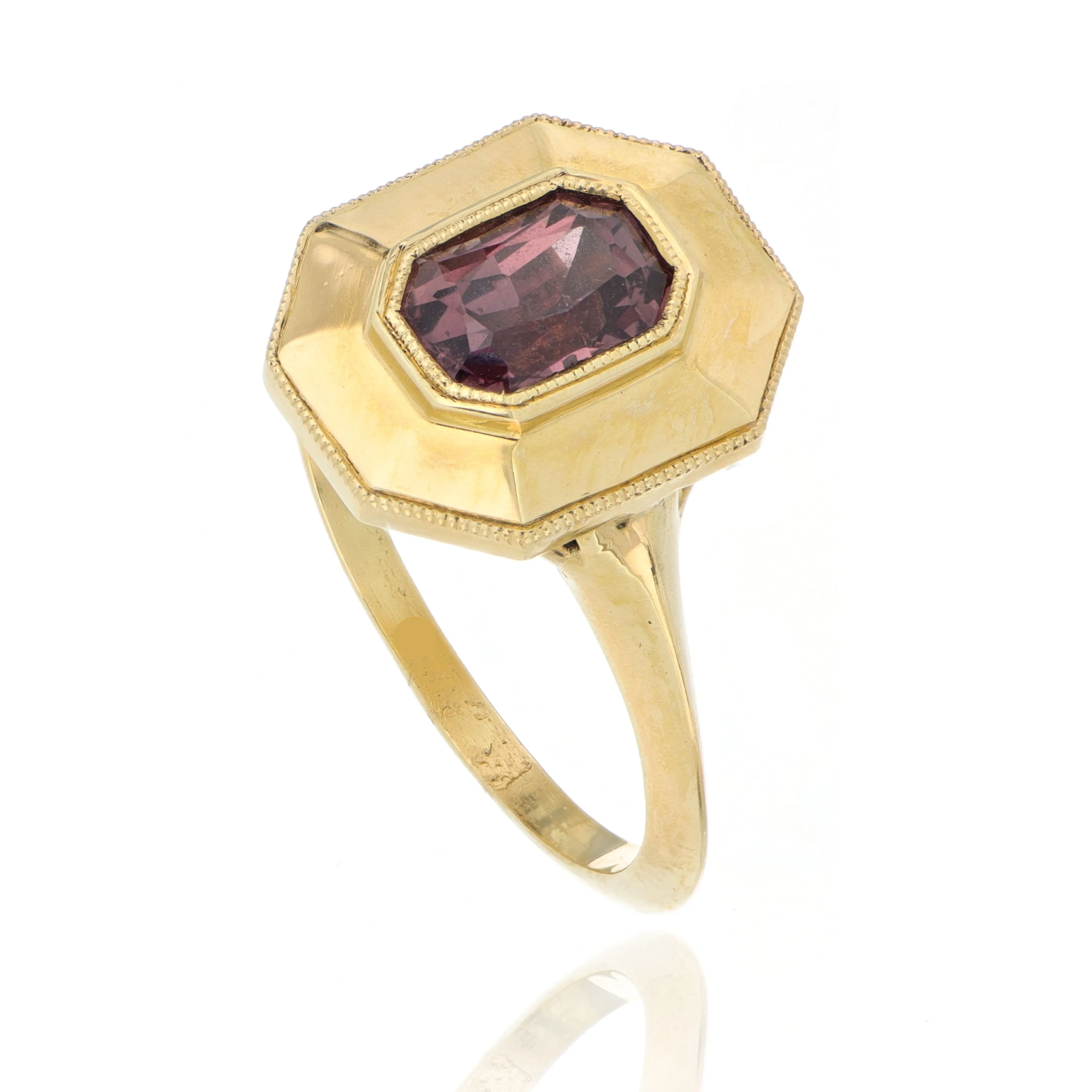 18k Yellow Gold Sapphire Fashion Ring