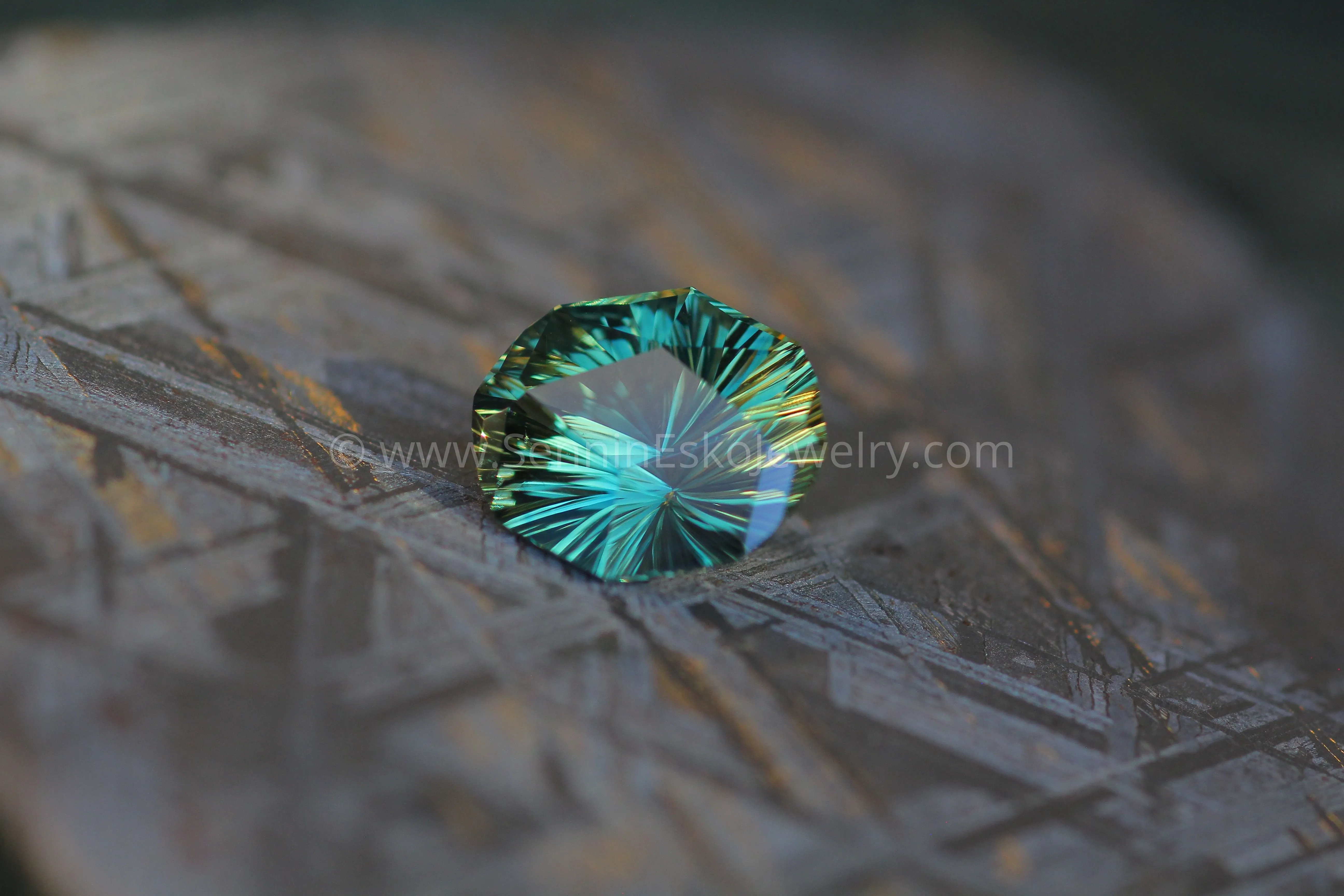 3.4 carat Bluish Green & Yellow Parti Sapphire - Fantasy Cut, 10x9mm