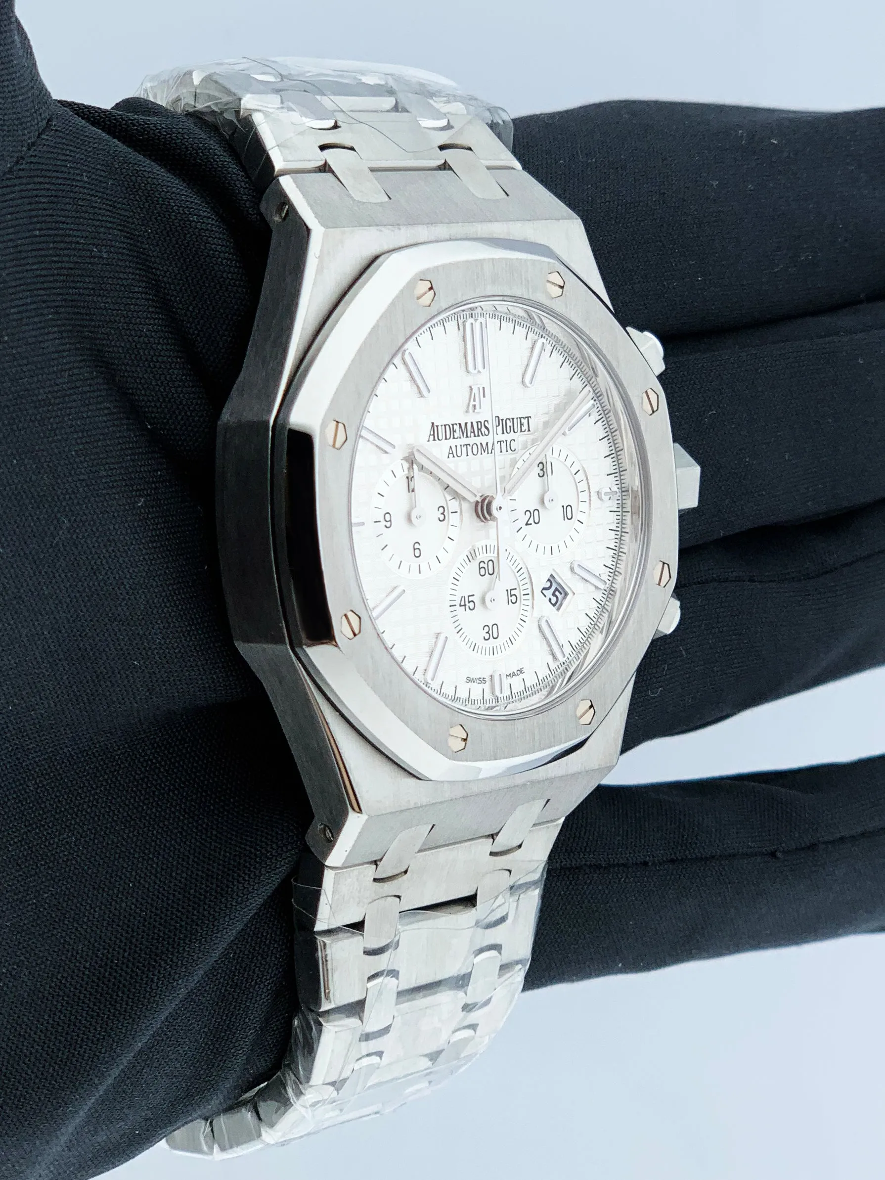 Audemars Piguet Royal Oak 26320ST Chronograph Mens Watch Box & Papers