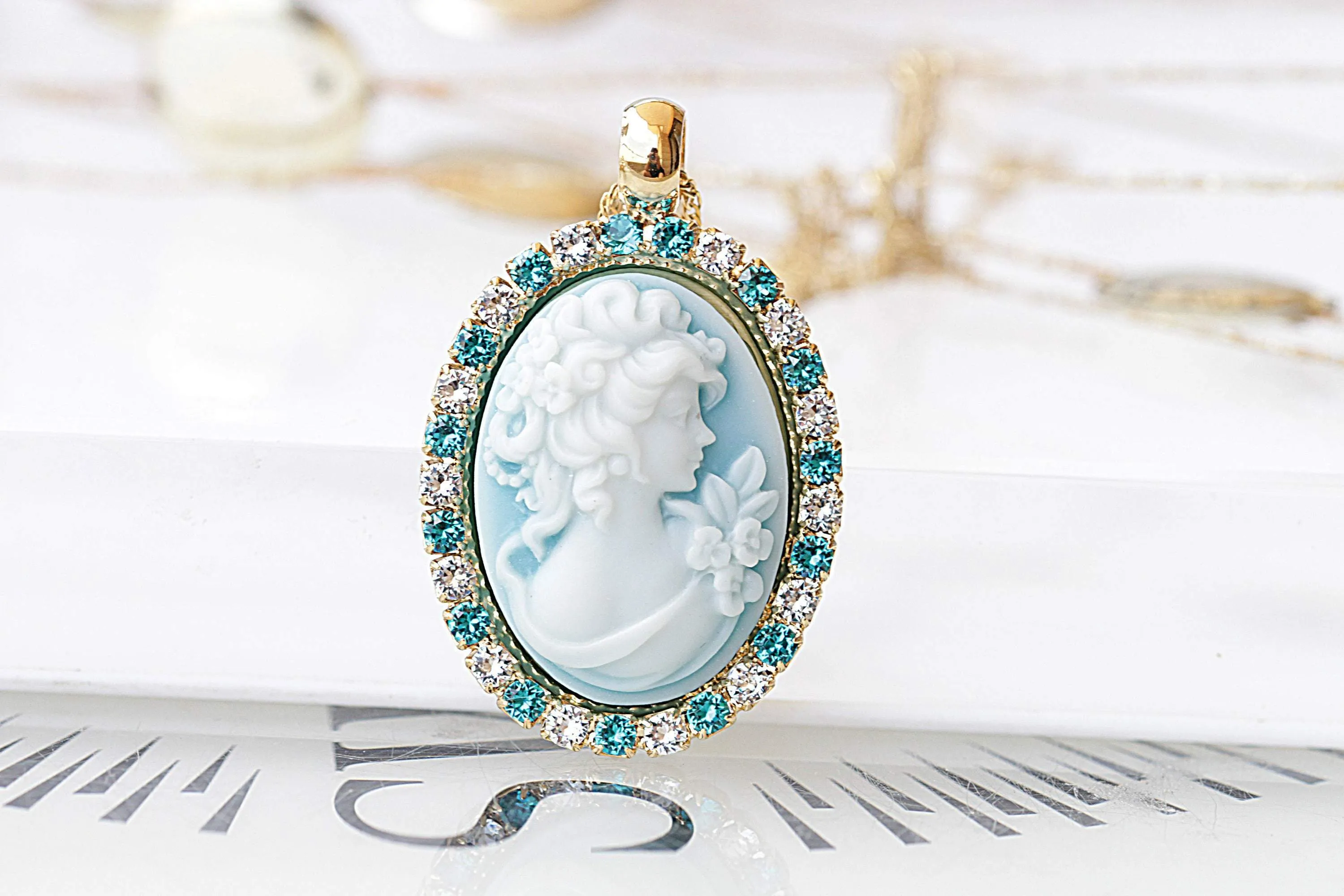 CAMEO EARRINGS,