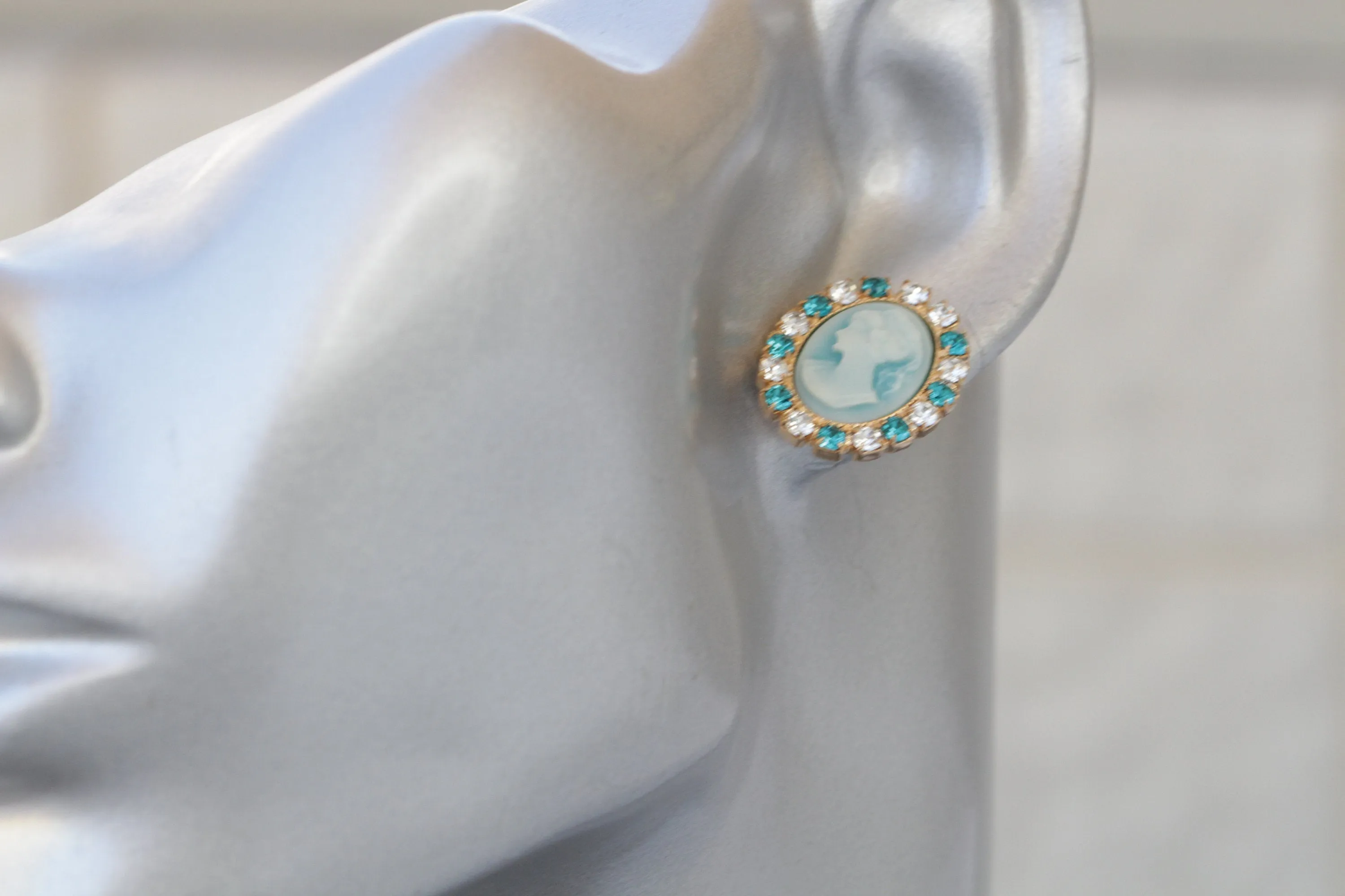 CAMEO EARRINGS,