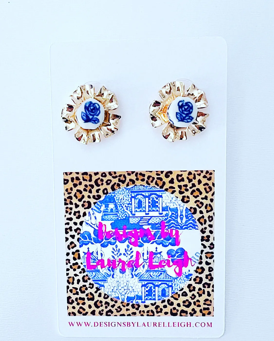 Chinoiserie Petite Fleur Gold Studs