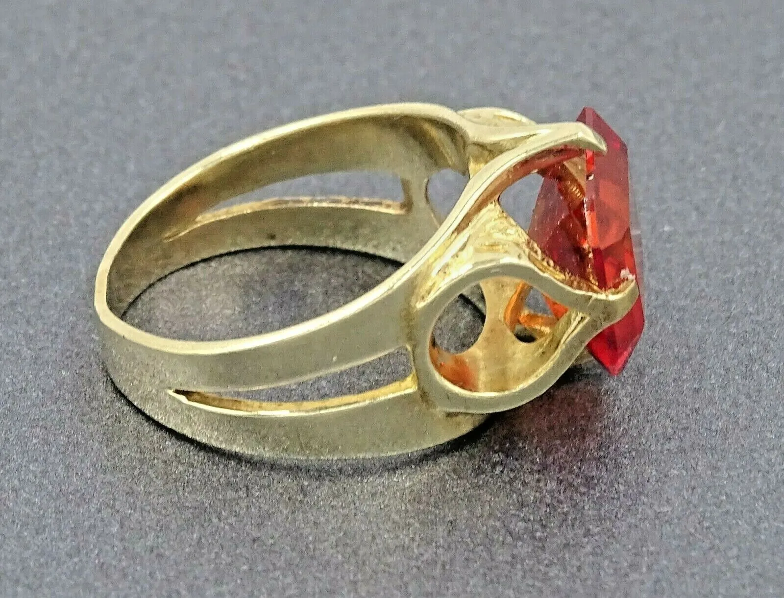 Orange Sapphire 9ct Yellow Gold Ring