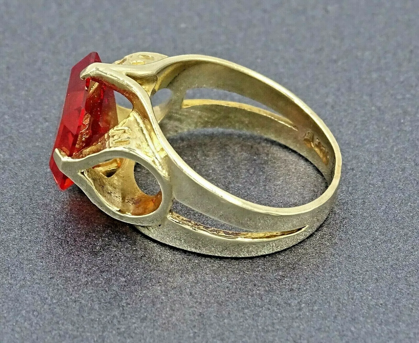 Orange Sapphire 9ct Yellow Gold Ring