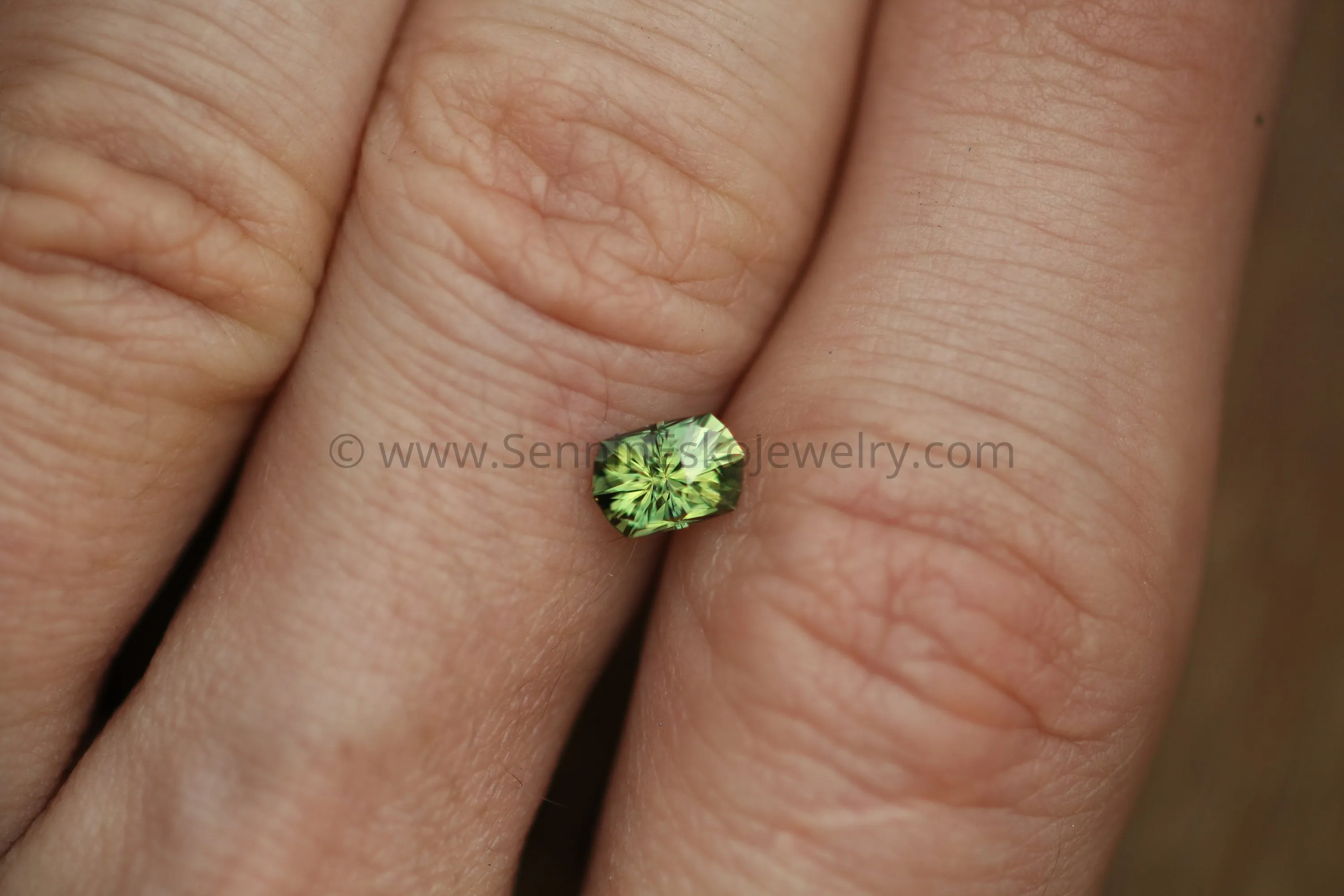 Songea Green Sapphire Hand Cut Gemstone - Precision Cut 7x5mm Rectangular Sapphire - Tanzanian Sapphire - Precision Cut Gemstone