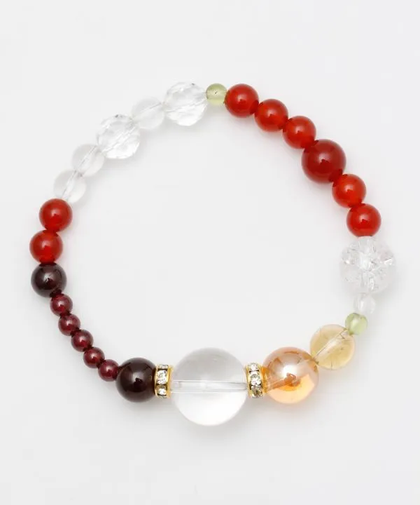 TAKOU - Garnet Bracelet