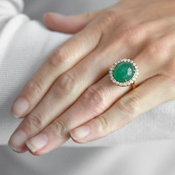 Vintage 14kt 4ctw Emerald Cabochon Diamond Cluster Ring