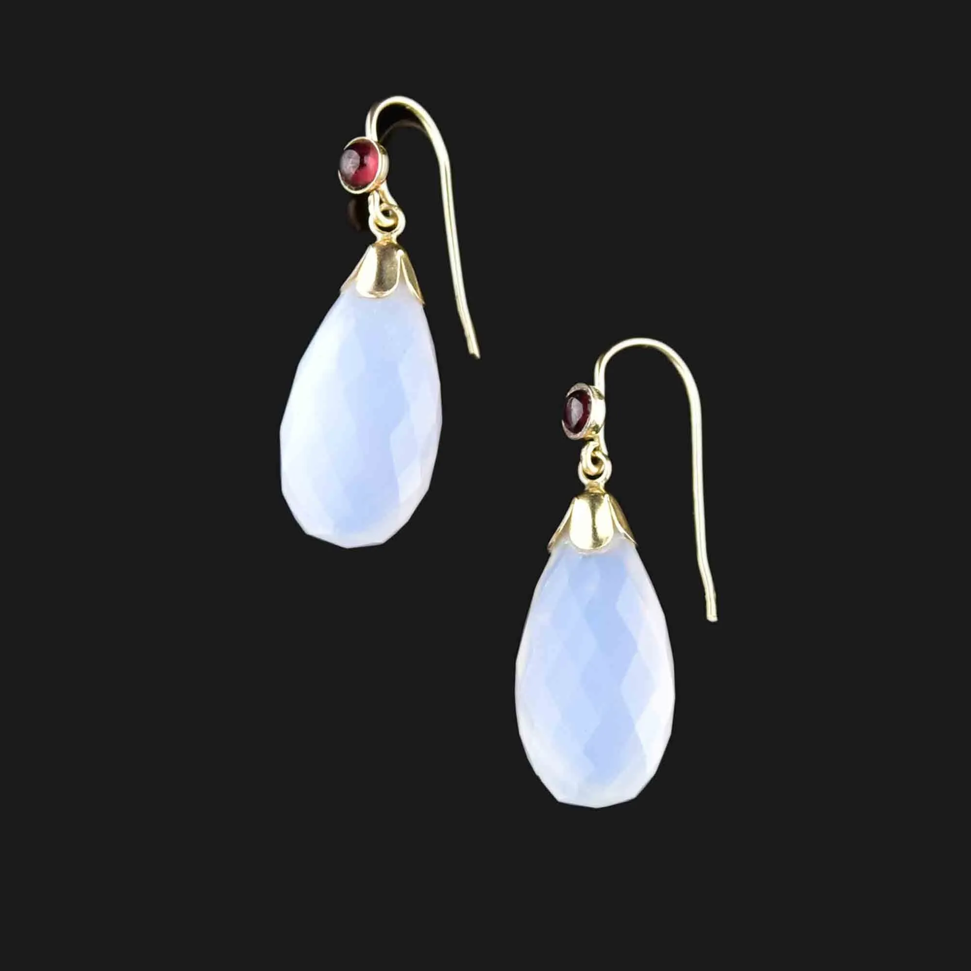 Vintage Gold Garnet Chalcedony Drop Earrings