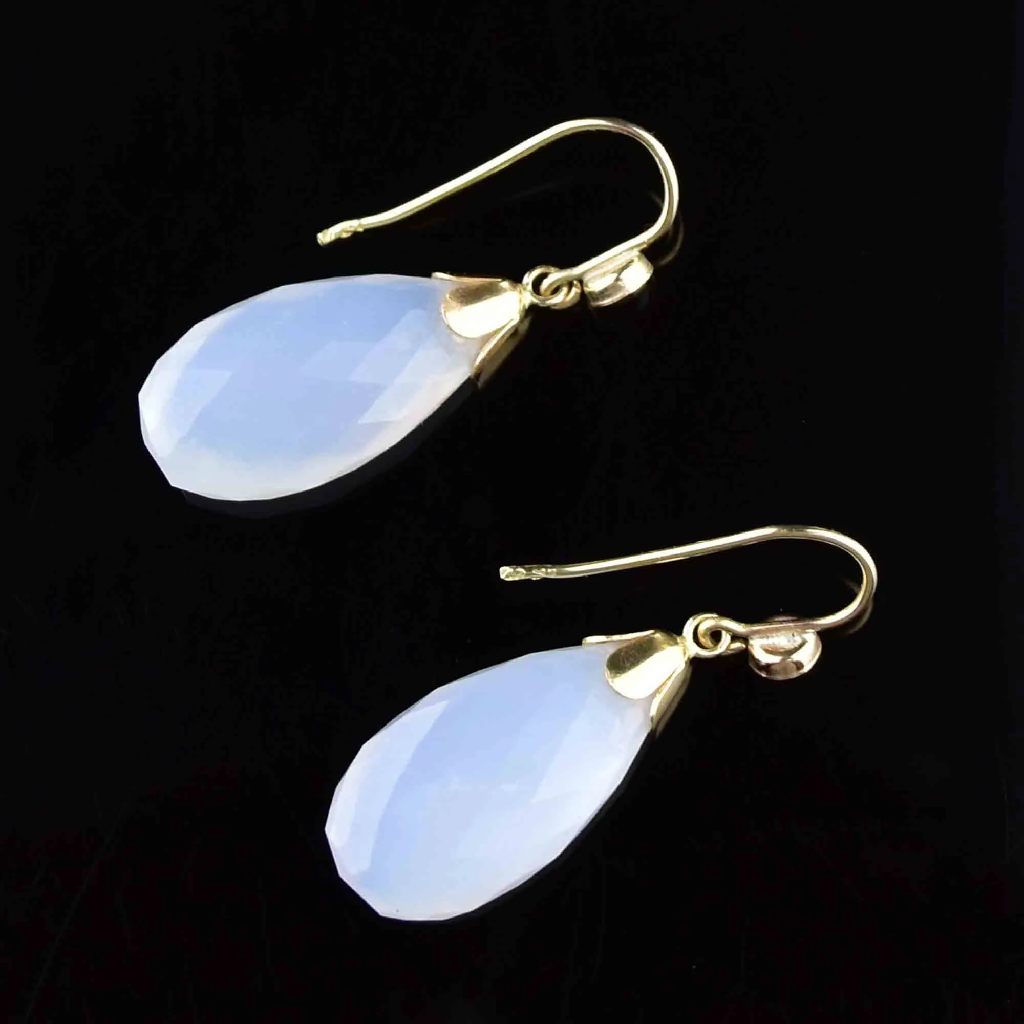 Vintage Gold Garnet Chalcedony Drop Earrings